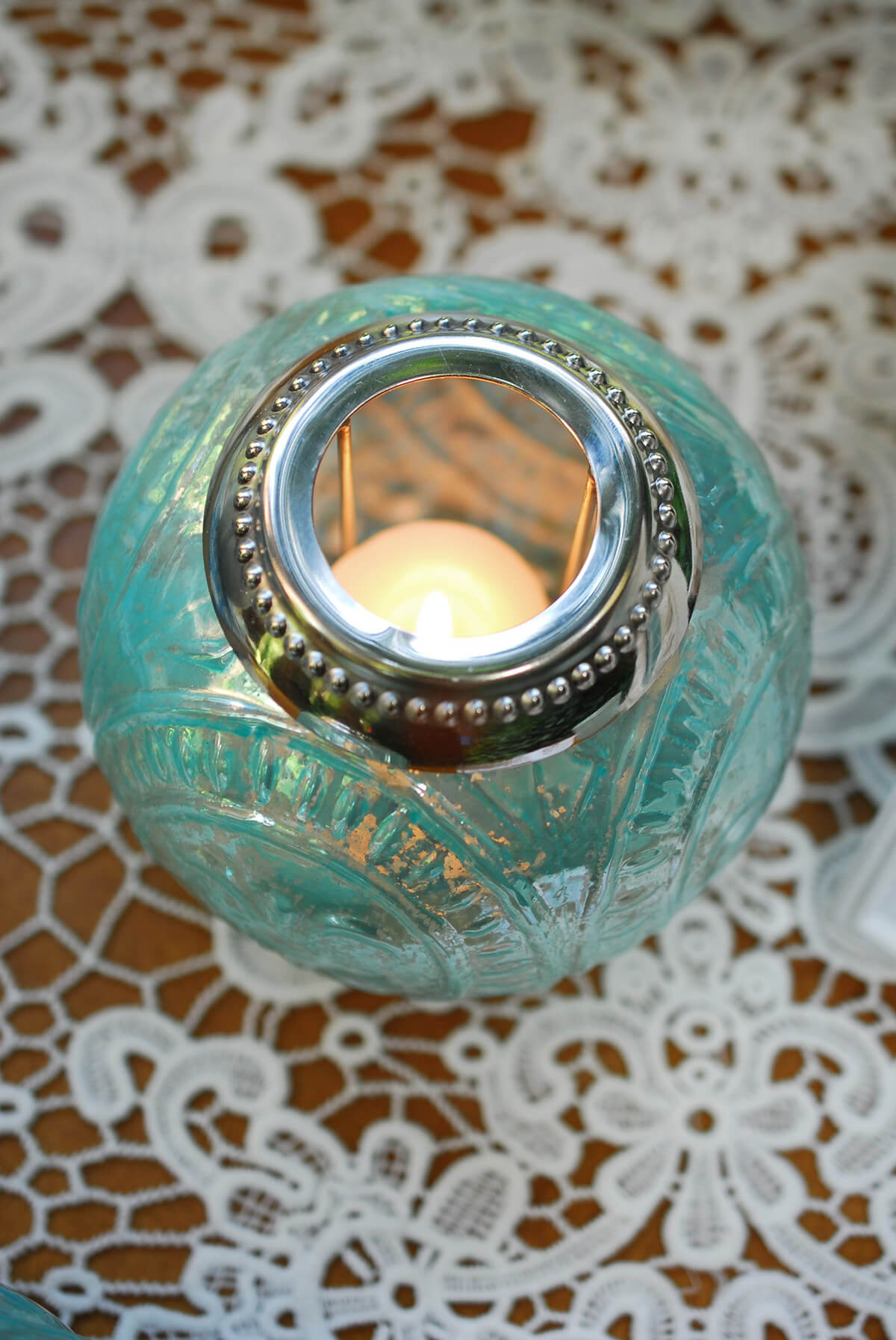 Blush Candle Holders Aqua 5" x 4"