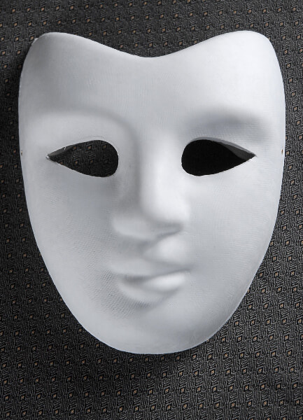 Plain White Face Mask At Party City 33