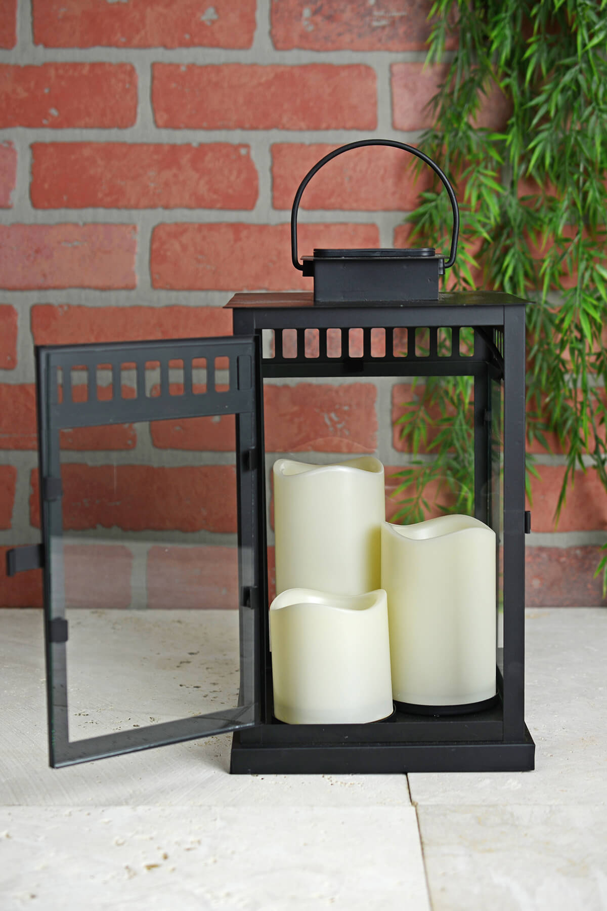 Solar Lantern with 3 Flameless Candles