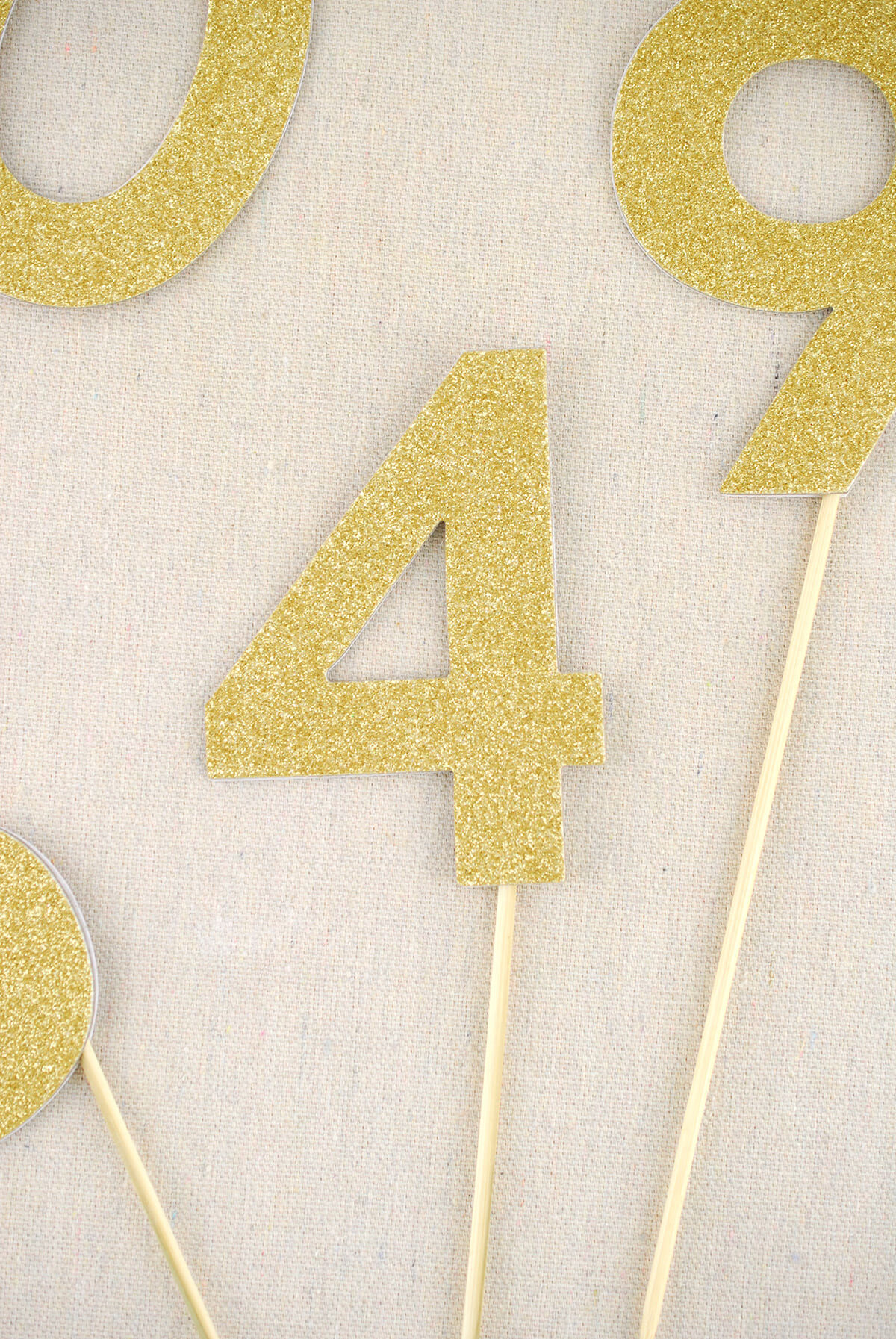 Party Picks Gold Glitter Numbers 0-9