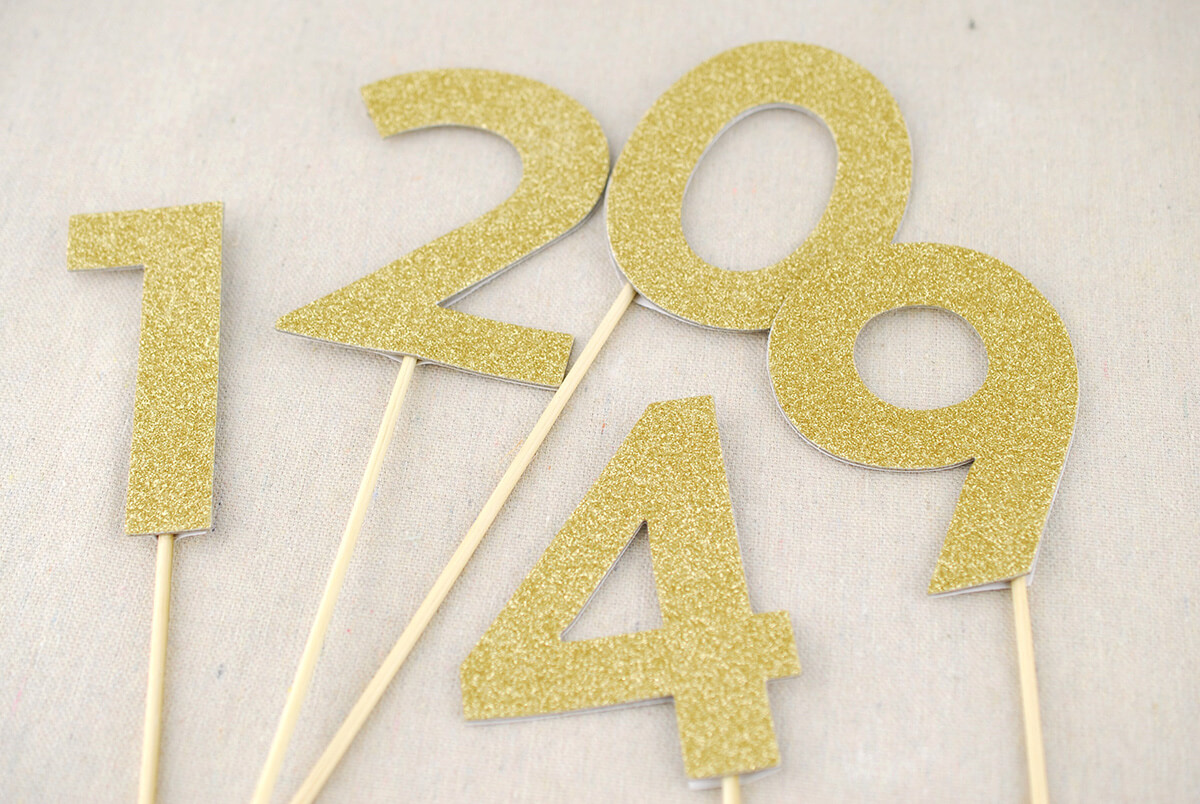 Party Picks Gold Glitter Numbers 0-9