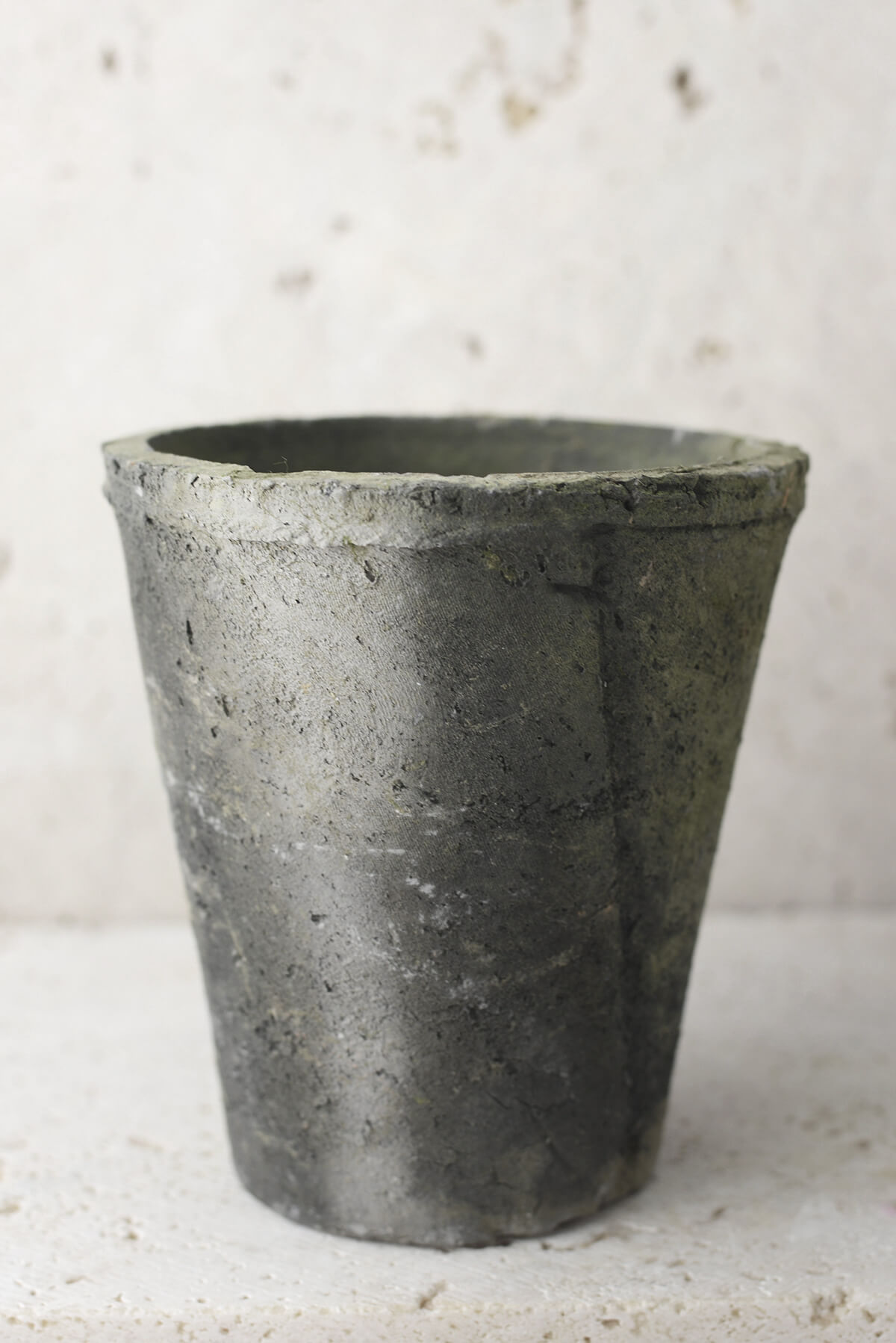 Rustic Cement Flower Pots 4-1/2 Inch
