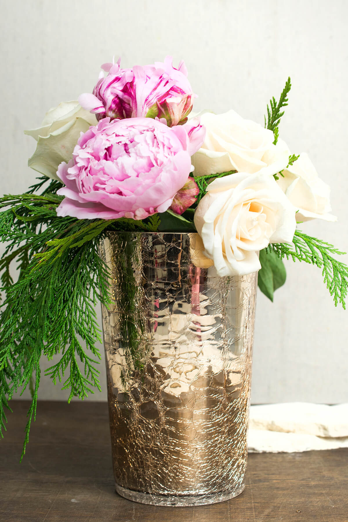 Champagne Gold Vase 8in